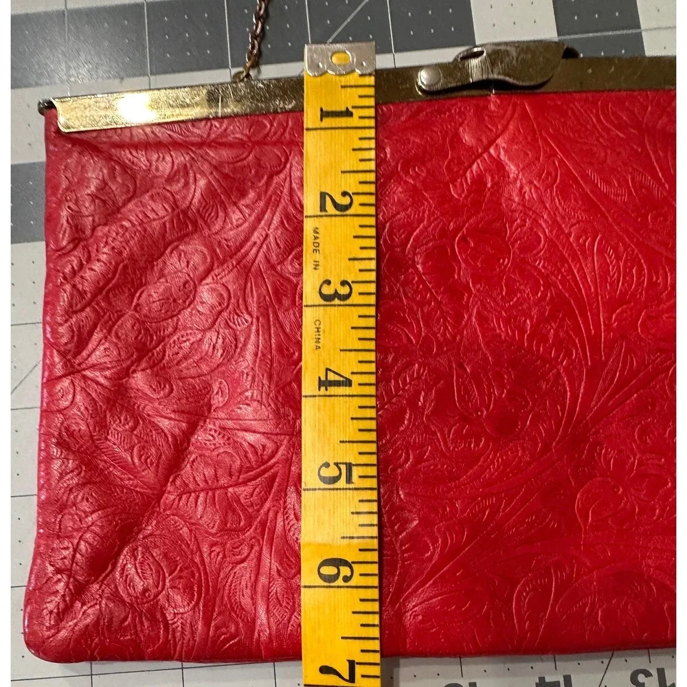 Vintage Red Embossed‎ Leather Clutch Bag Gold Chain Strap Floral Paisley Good